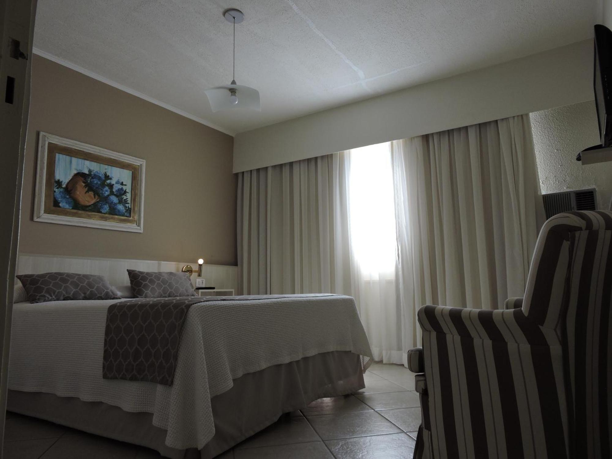 Hotel Binder Quality Inn Можи-дас-Крузис Экстерьер фото